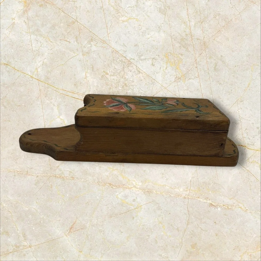 Habersham‎ Plantation Wood Wall Pocket 1978 Brown Good Folk Art Floral Box